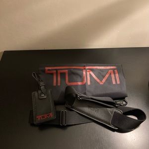 Tumi accessories